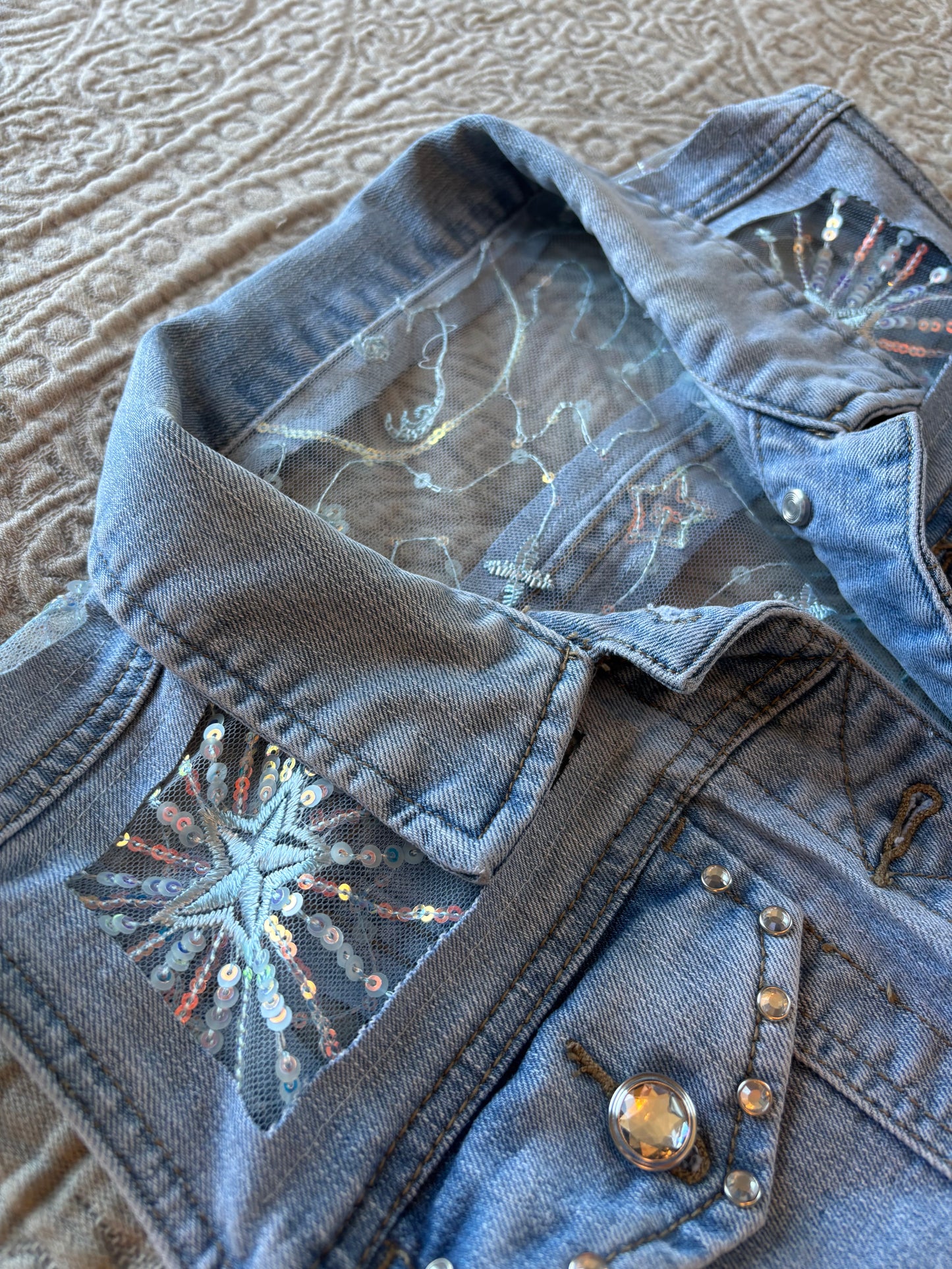 Blue Stars Light-Wash Denim Vest [XL]
