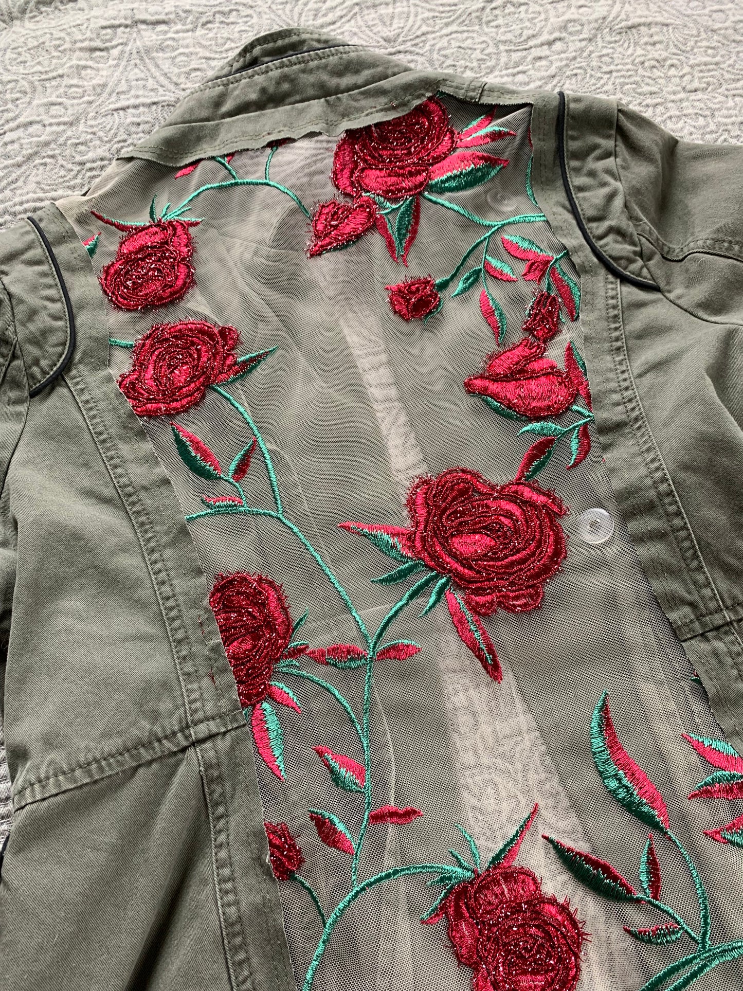 Green Denim Roses [L]