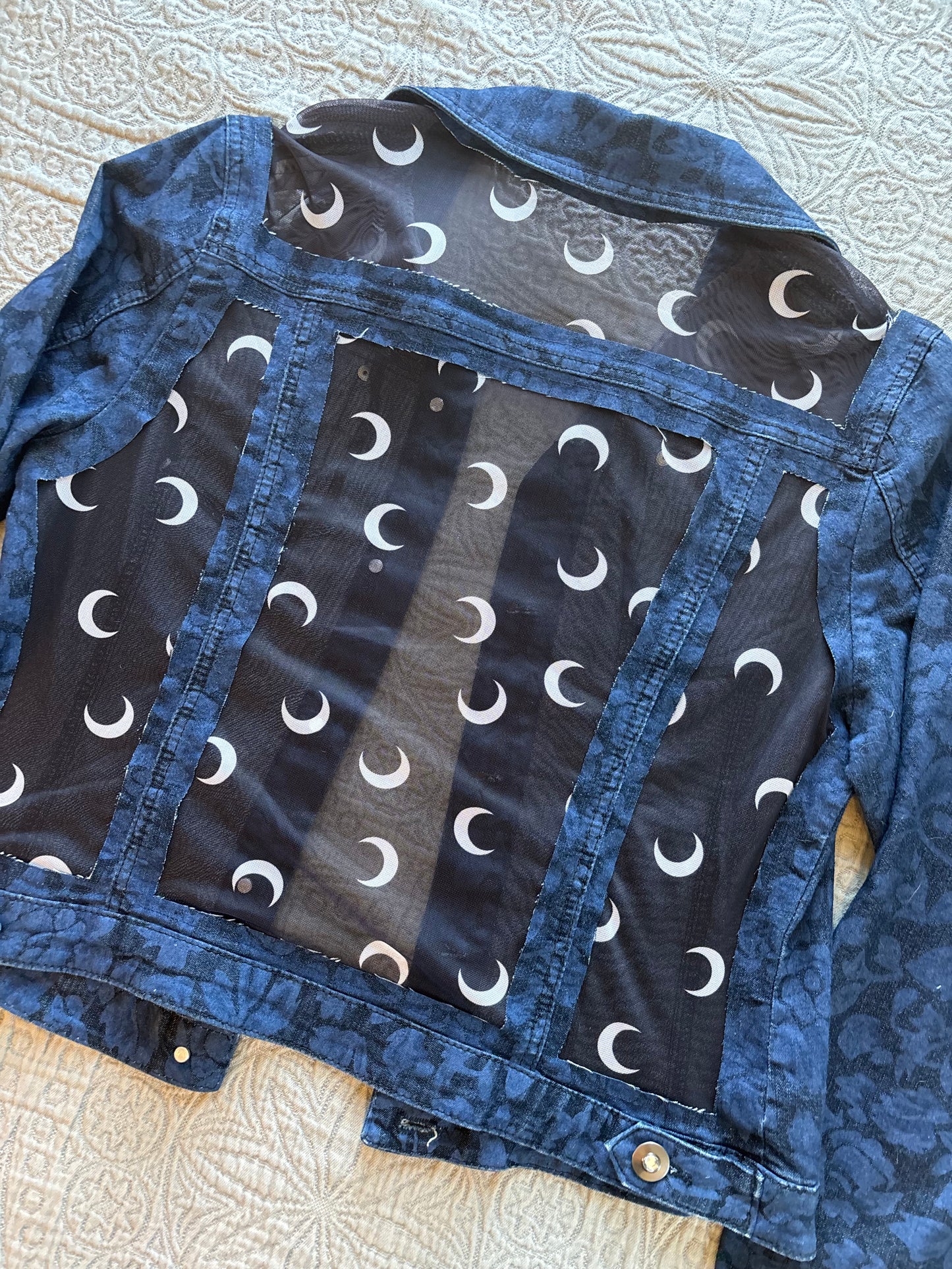 Moon Floral Denim Jacket [L]
