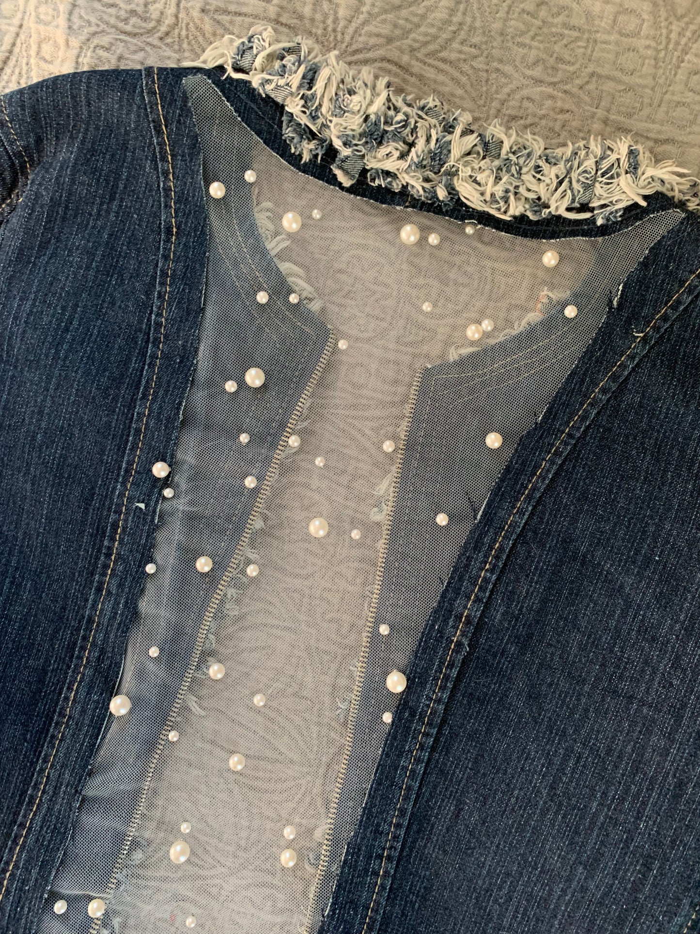 Denim Fray Trimmed Pearls and Charms [L]
