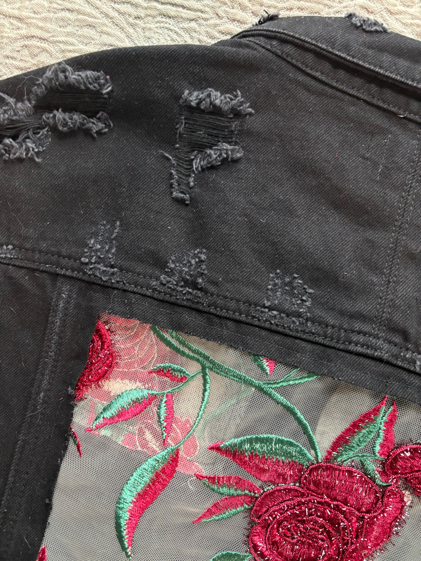 Distressed Black Denim Roses Jacket [2X]