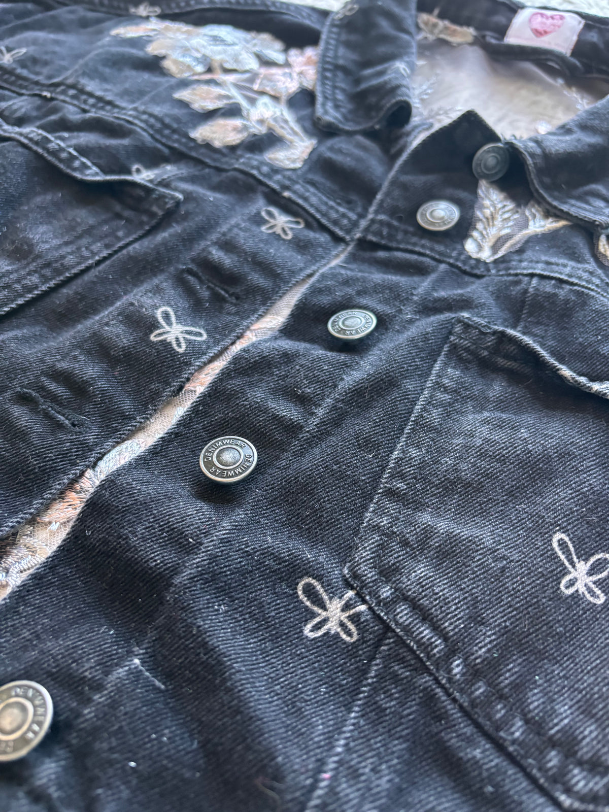 Black Bows and Silver Floral Denim Cropped Jacket [XL]