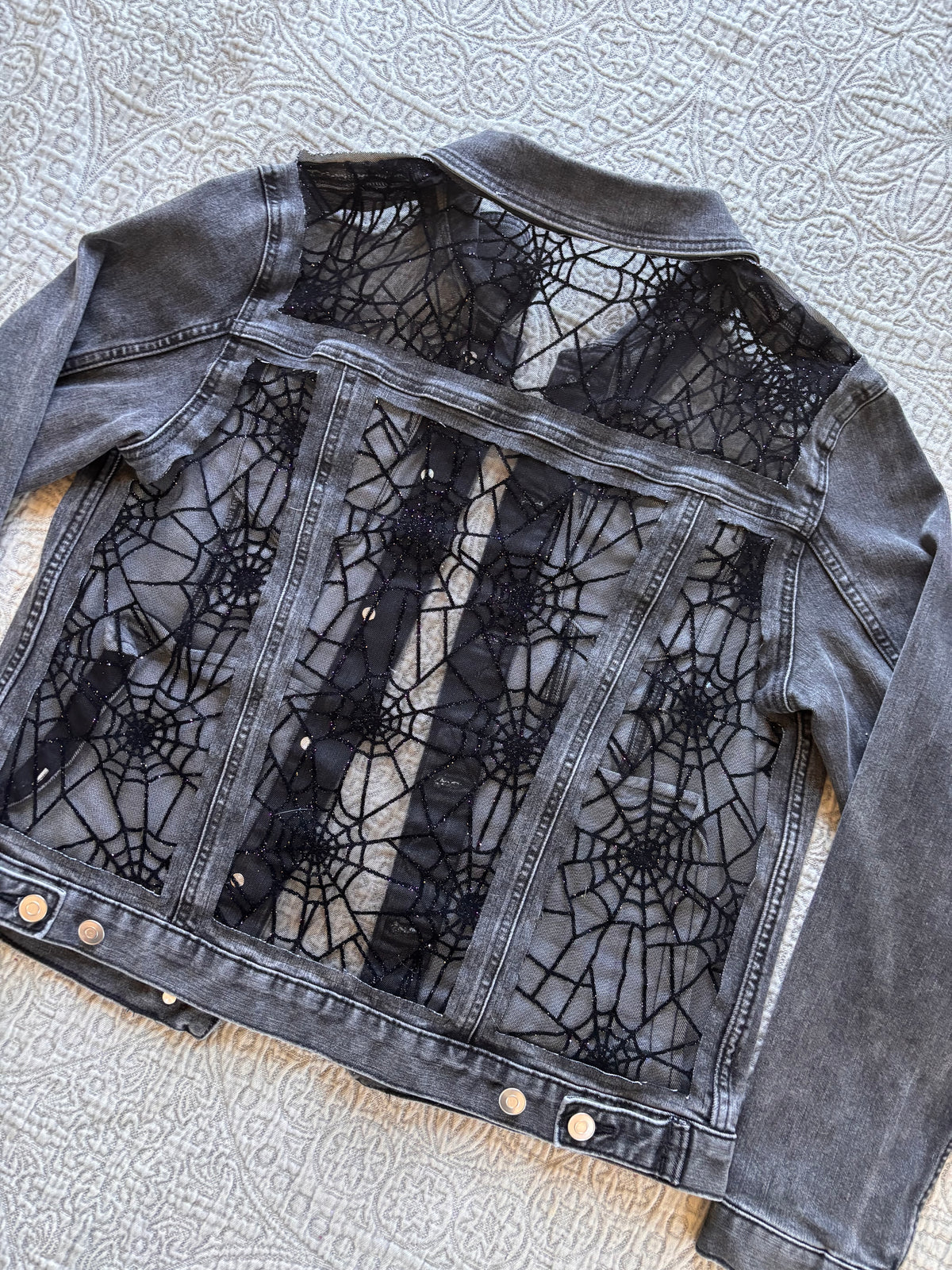Black Denim Spiderwebs Jacket [XL]