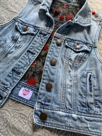 Stone Wash Denim Red Floral Vest [M]