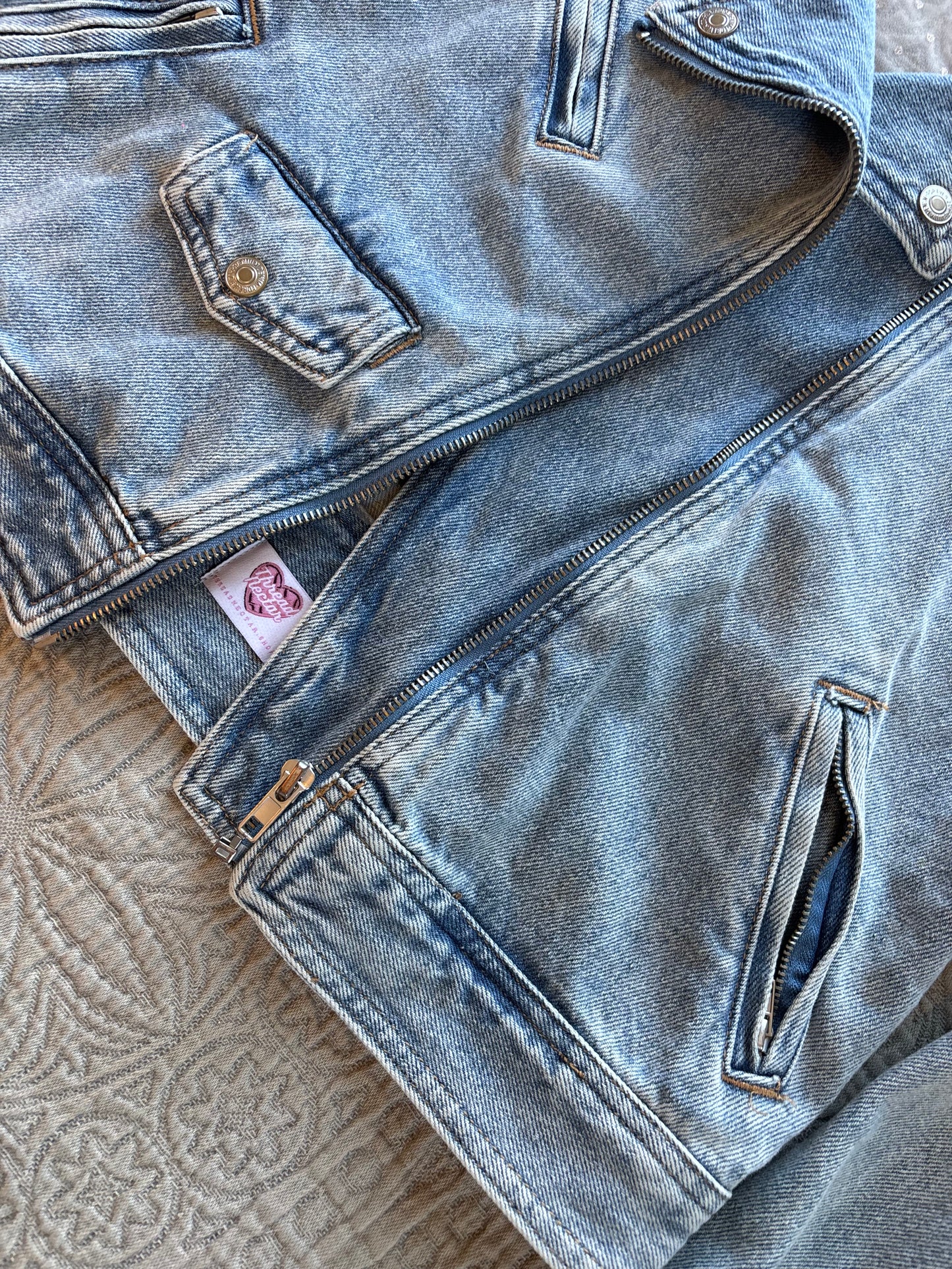 Gold Stars Light Wash Denim Bomber Jacket [XL]