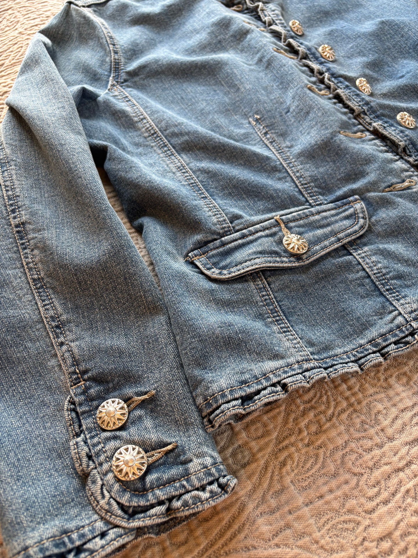 Frilly Denim Silver Floral Jacket [XL]