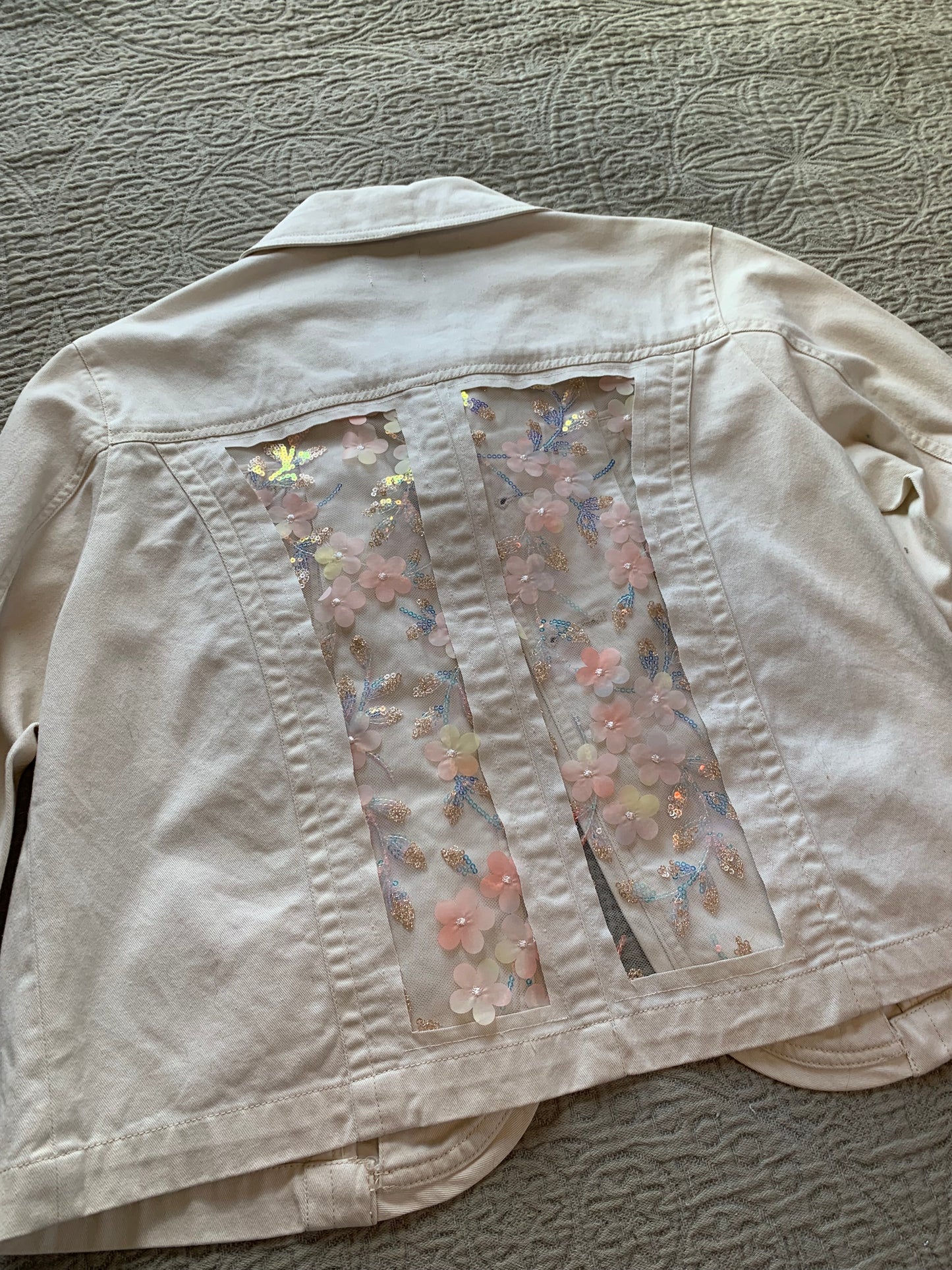 Cream Denim Pink Wildflowers Jacket   [XL]