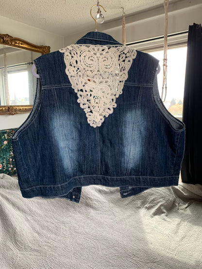 Cropped Denim Lace Vest [2X]