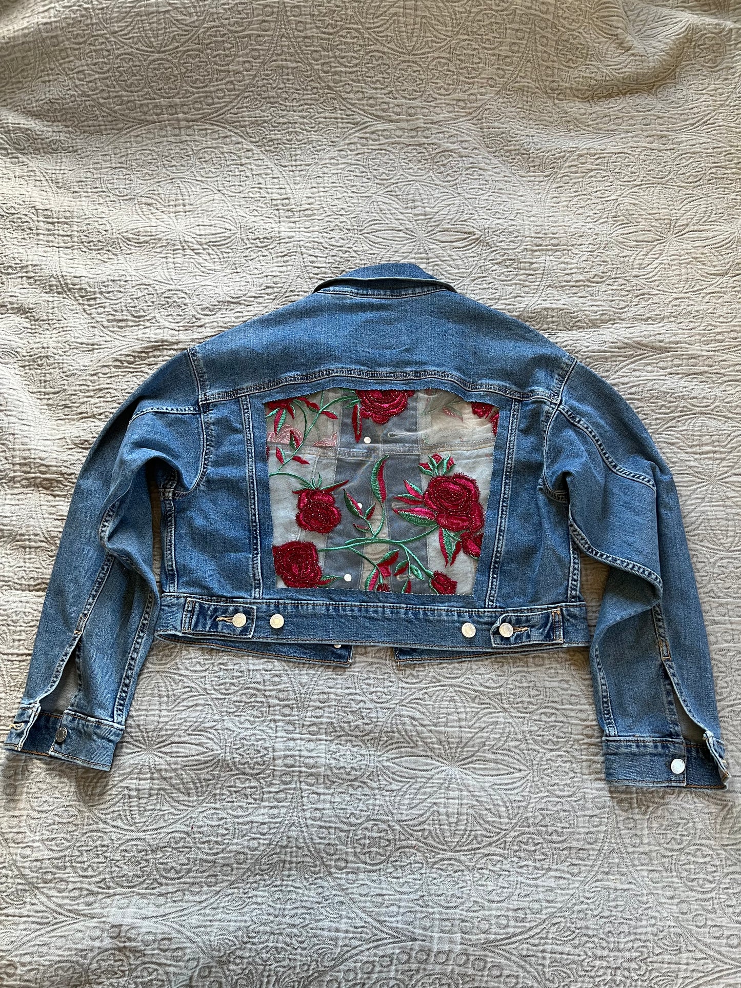 Denim Roses Cropped [S]