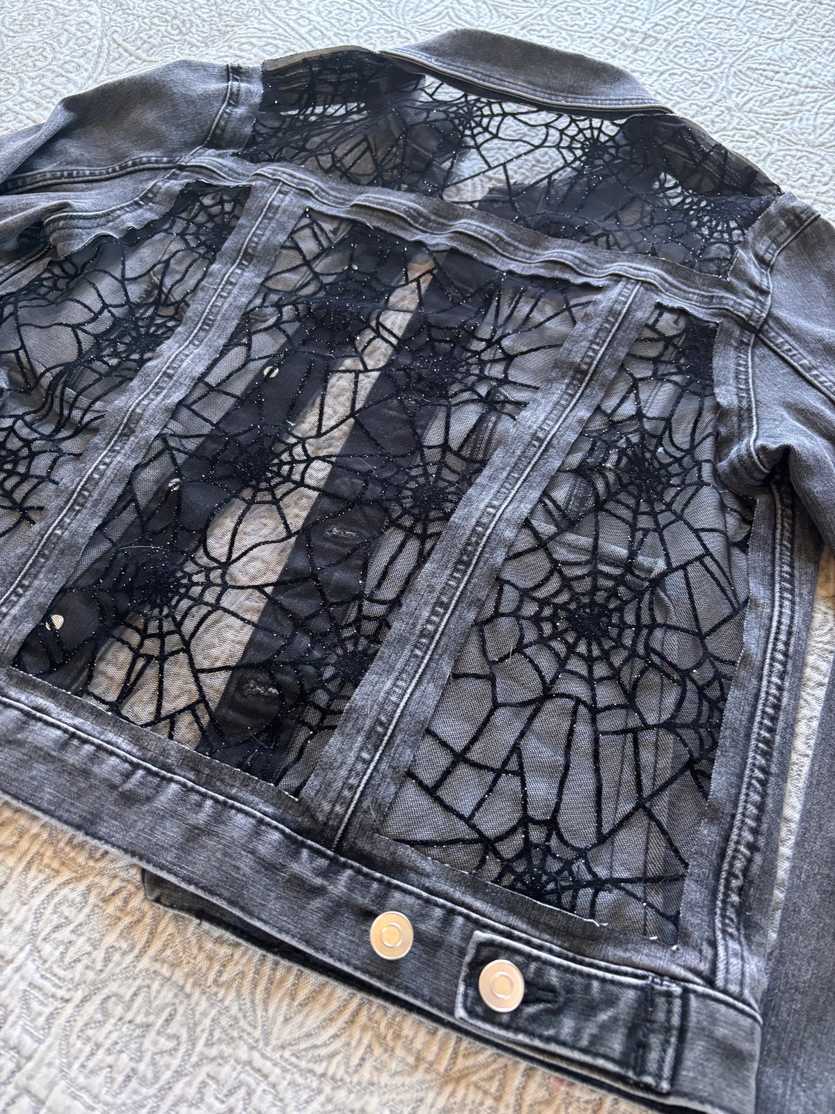 Black Denim Spiderwebs Jacket [XL]