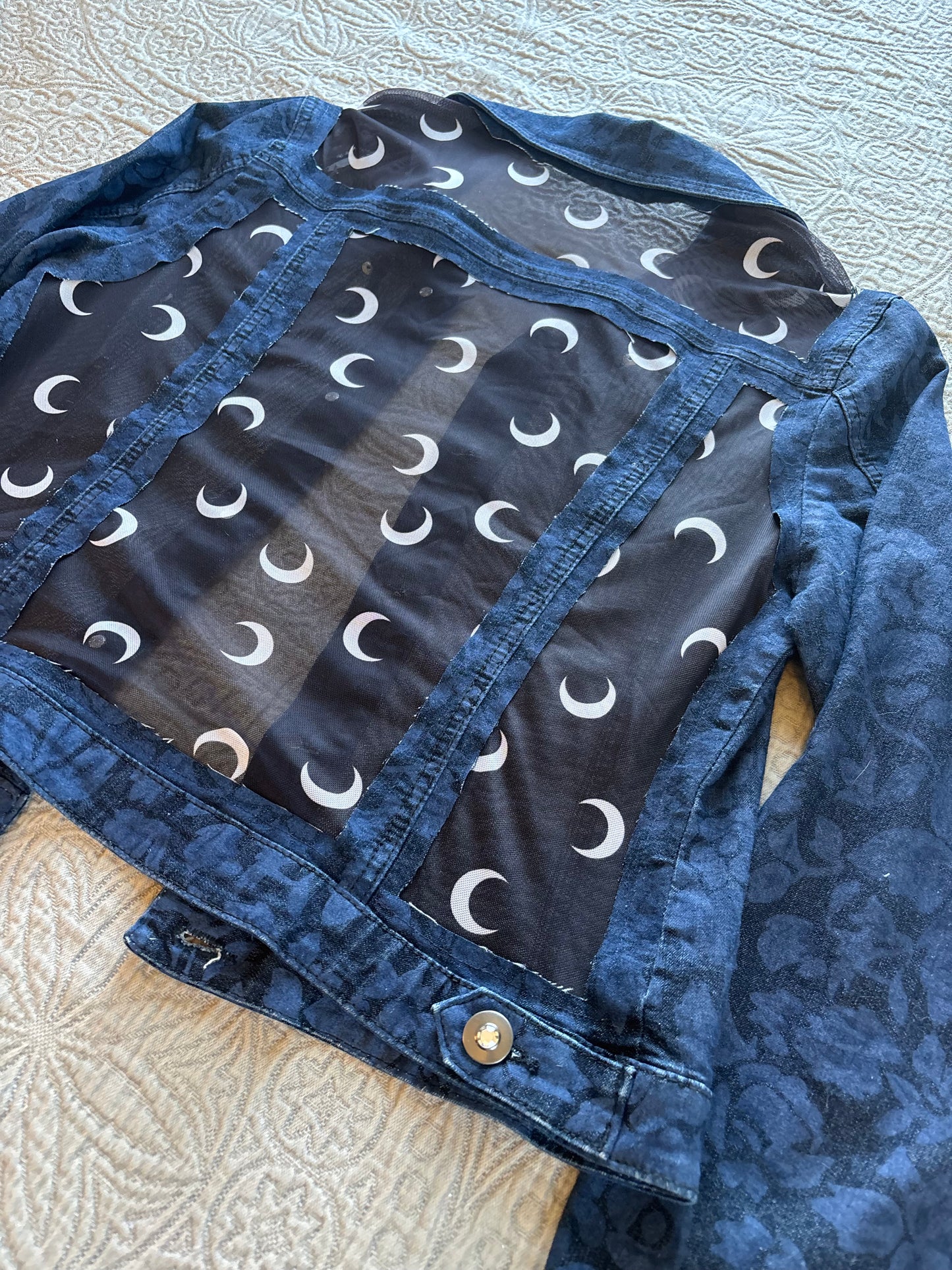 Moon Floral Denim Jacket [L]