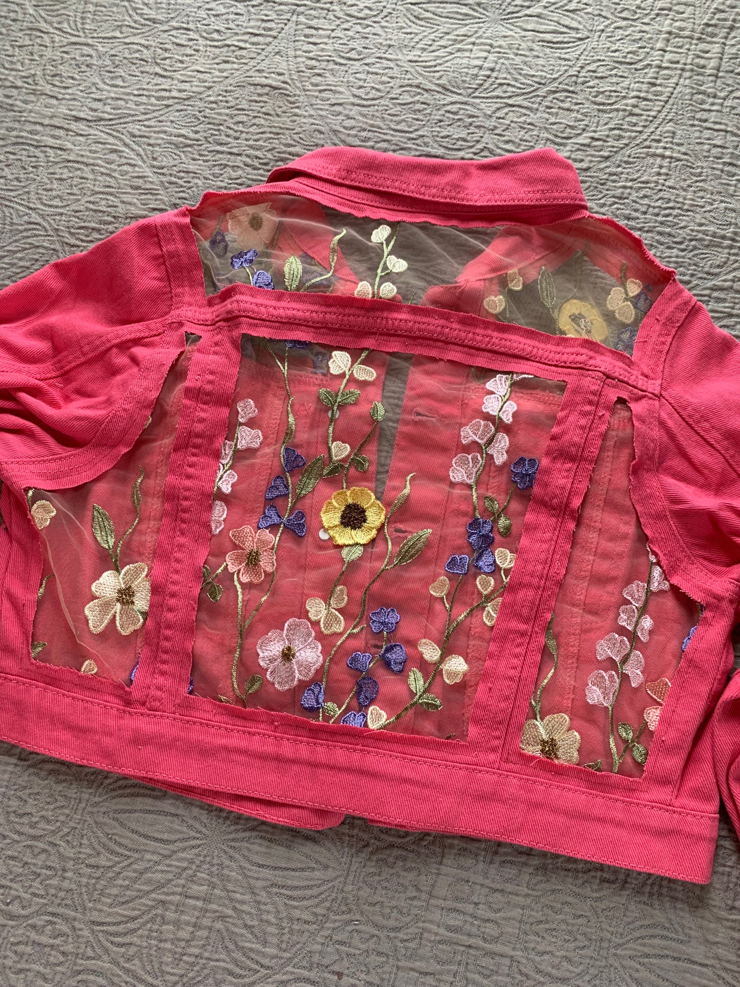 Cropped Pink Floral Denim Jacket [0X]