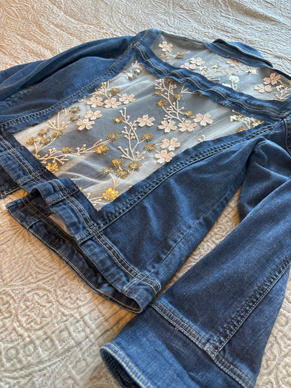 Tan Vines Dark-Wash Denim Jacket [L]