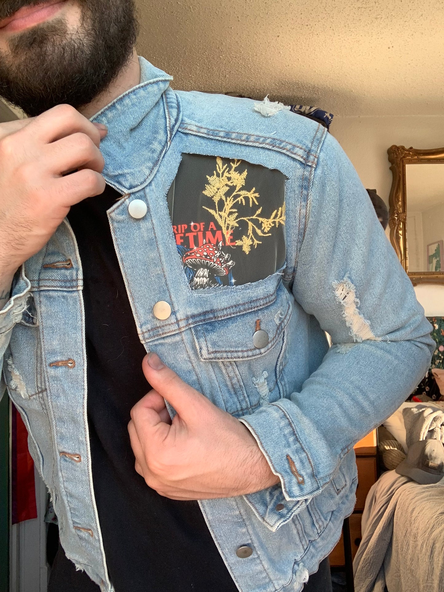 Distressed Denim Yellow Vines [M]