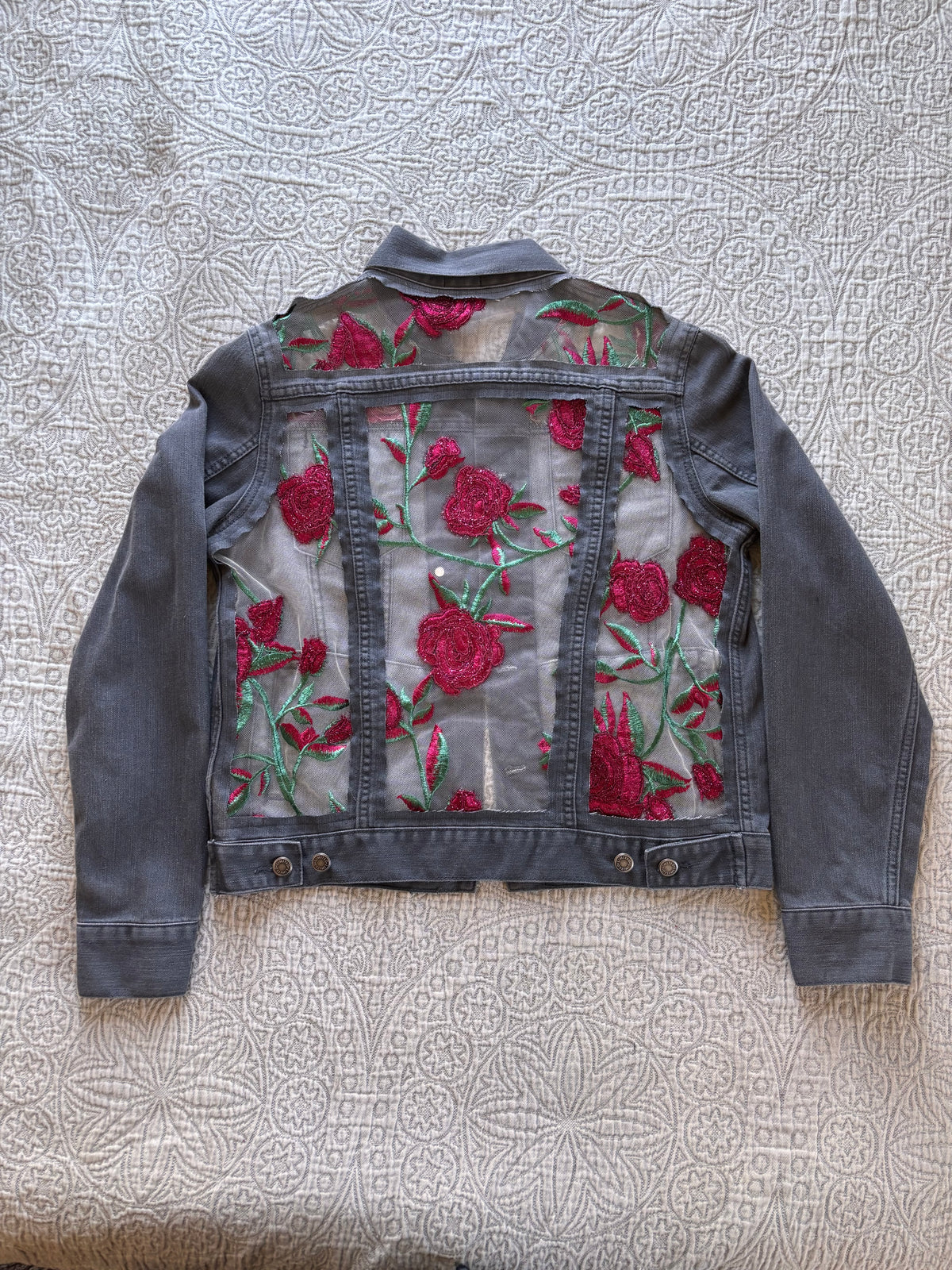 Grey Denim Roses Jacket [L]