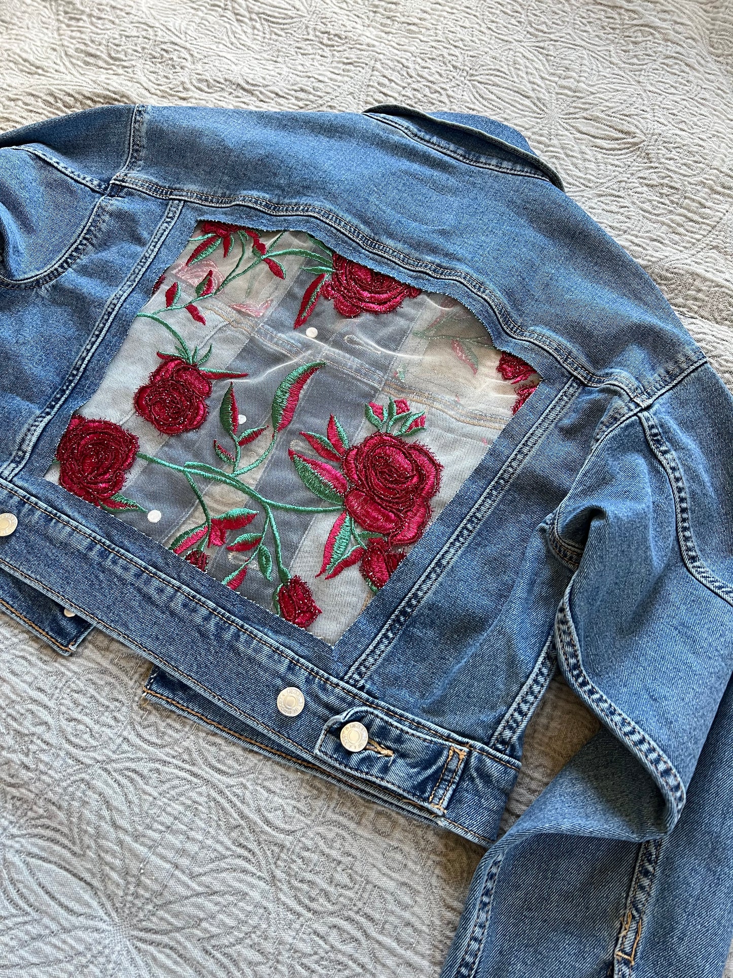 Denim Roses Cropped [S]