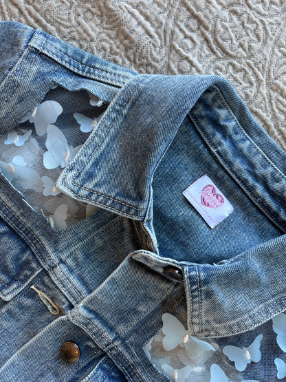 Blue Butterflies Light-Wash Denim Jacket [M]