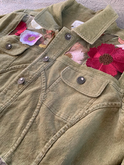 Cropped Green Denim Appliqué Wildflowers [XL]
