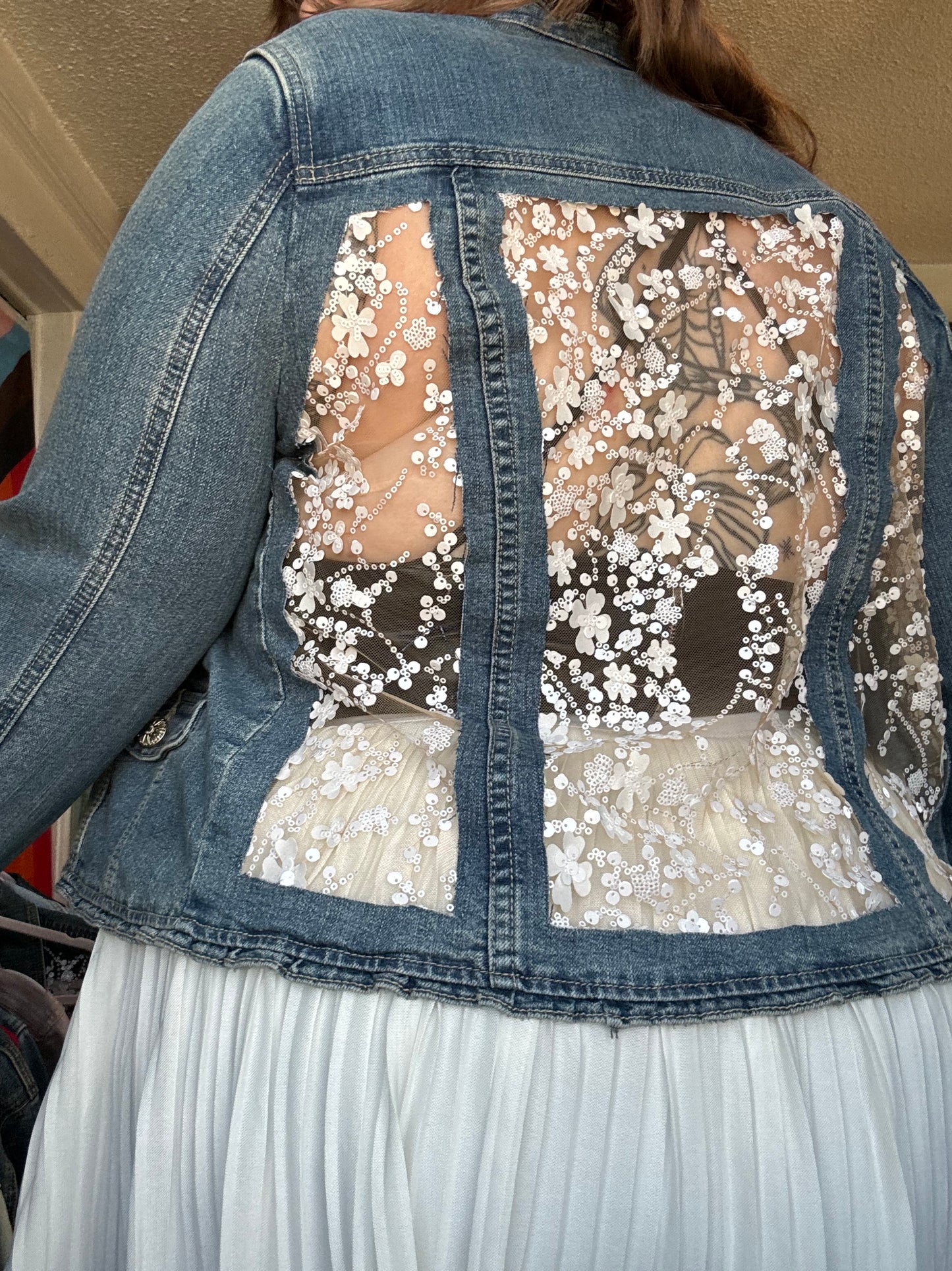 Frilly Denim Silver Floral Jacket [XL]