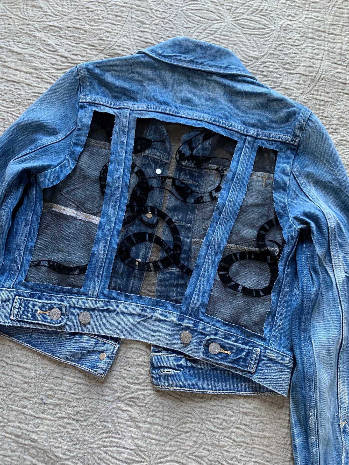 Acid Wash Denim Snakes Jacket [S]