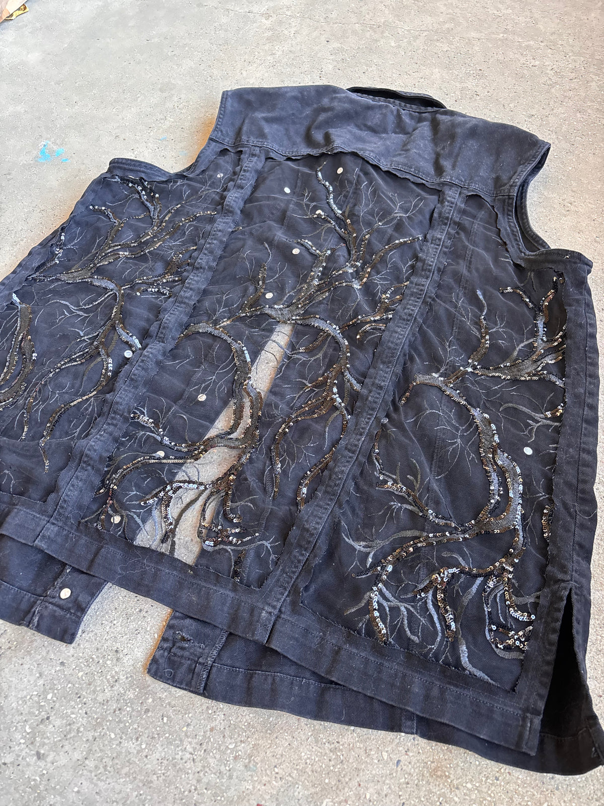 Black Denim Branches Vest [4X]