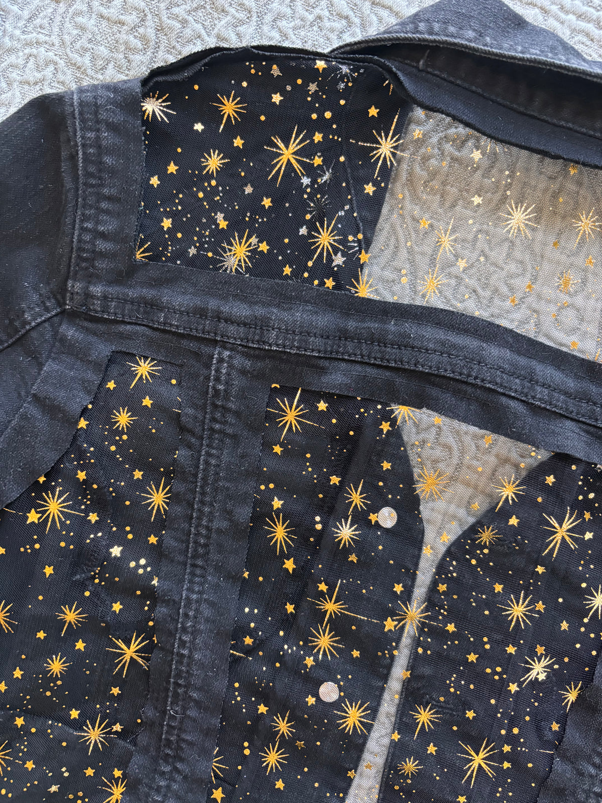 Black Denim Gold Stars Jacket [L]