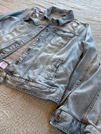 Silver Floral Light-Wash Denim Jacket [XL]