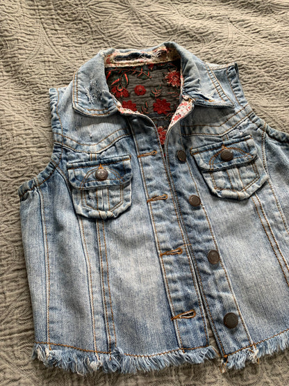 Distressed Denim Wildflowers Vest [XS]