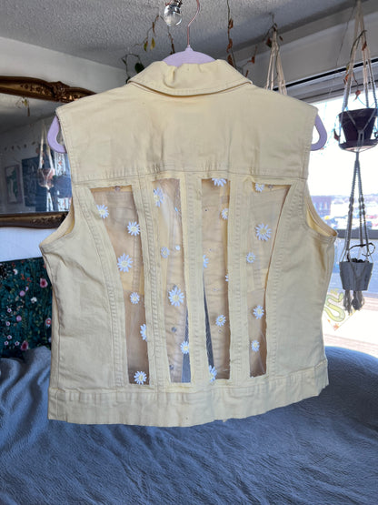 Yellow Denim Daisies Vest [M]