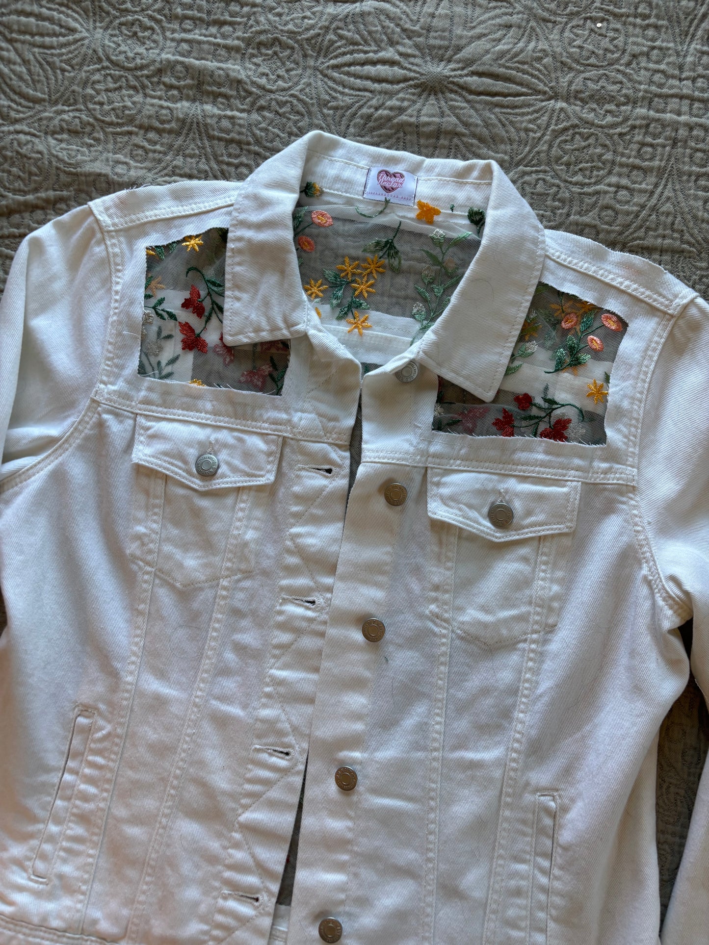 Fall Wildflowers White Denim Jacket [XL]