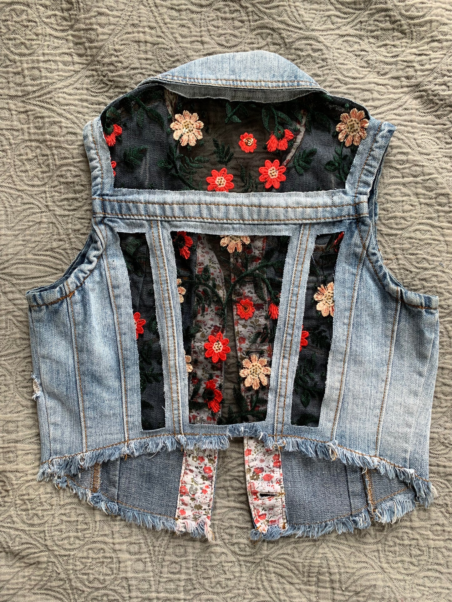 Distressed Denim Wildflowers Vest [XS]