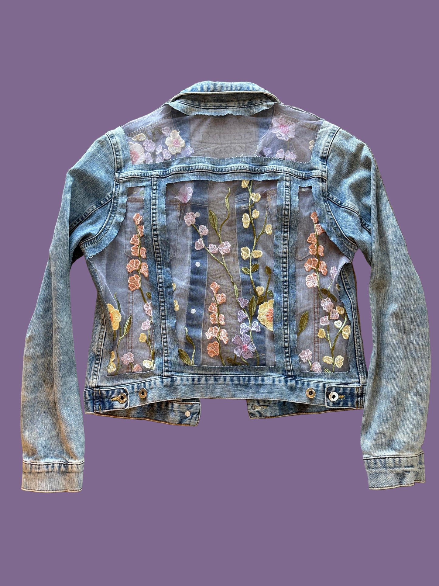 Purple Flowers Acid-Wash Denim Jacket [S]