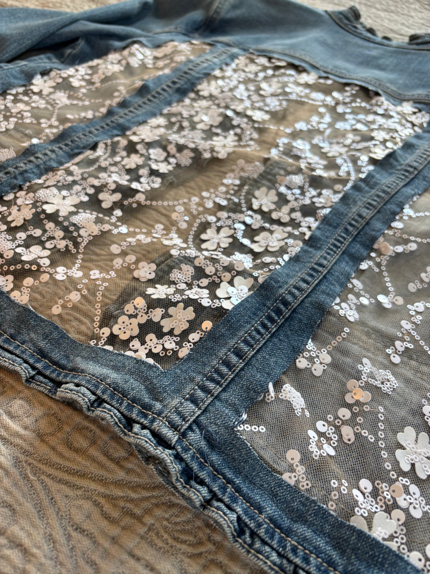 Frilly Denim Silver Floral Jacket [XL]