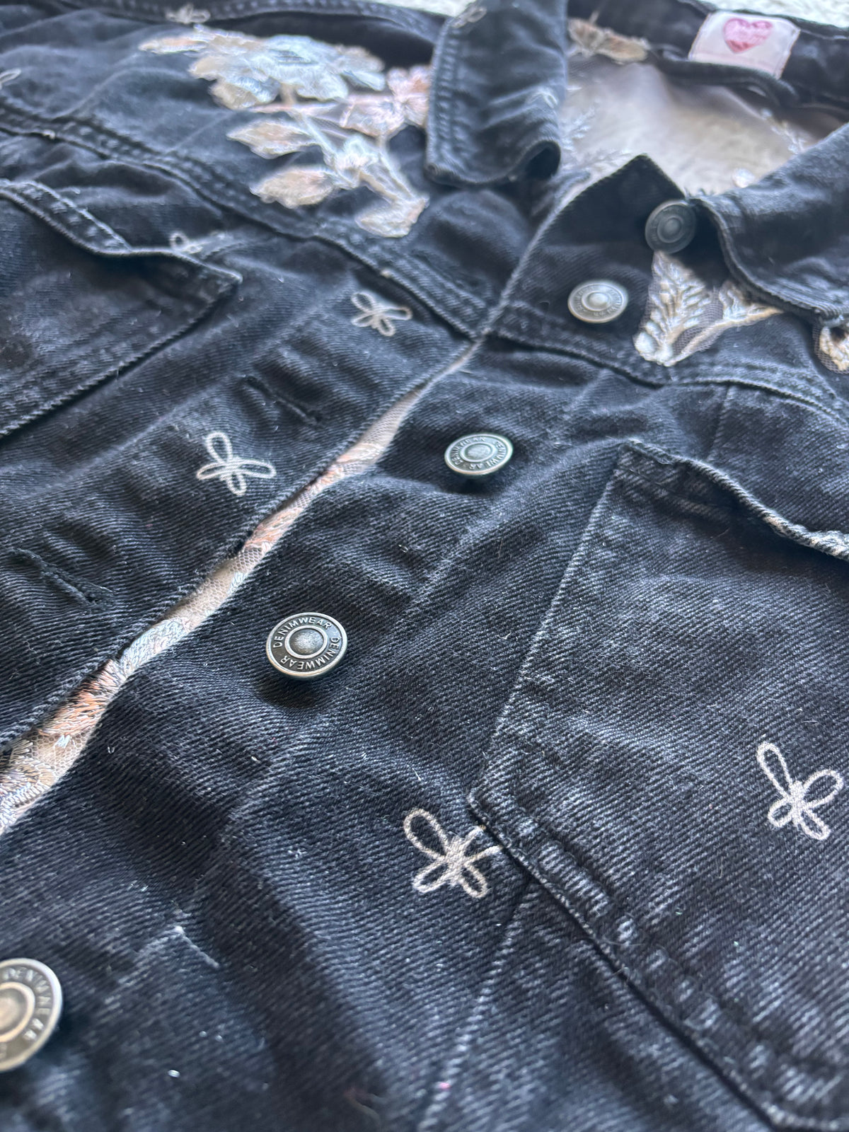 Black Bows and Silver Floral Denim Cropped Jacket [XL]