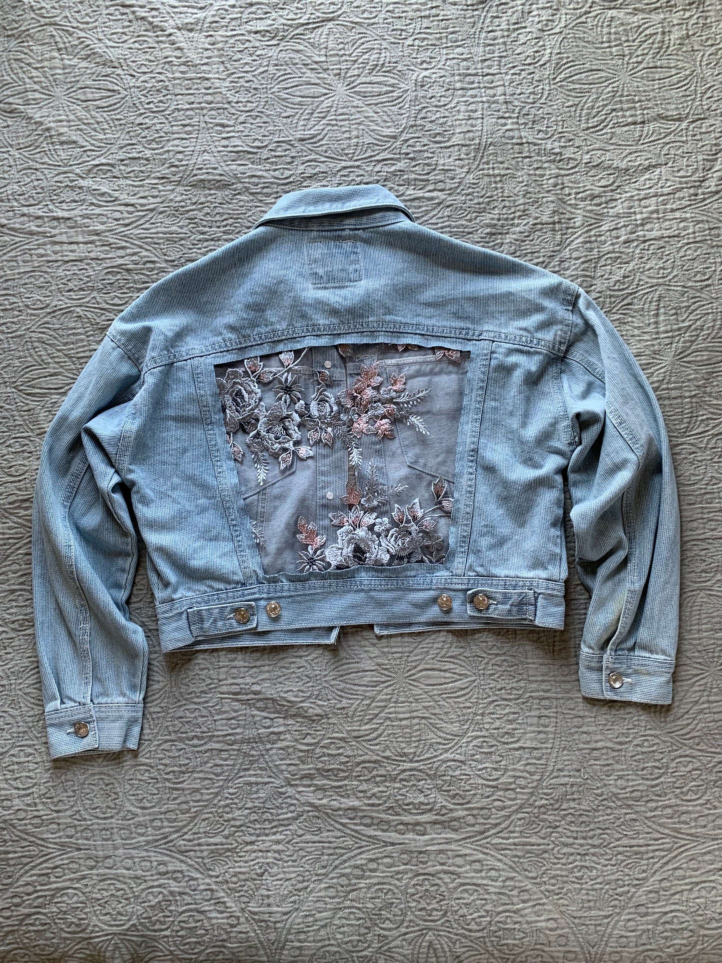 Striped Denim Silver Floral Jacket [L]