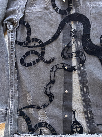 Black Distressed Denim Snakes Jacket [L]