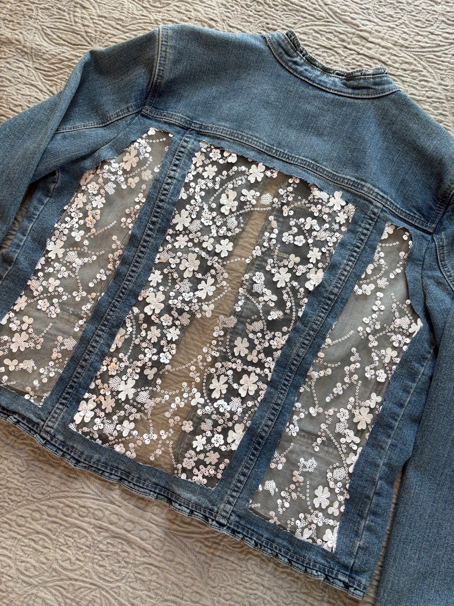 Frilly Denim Silver Floral Jacket [XL]