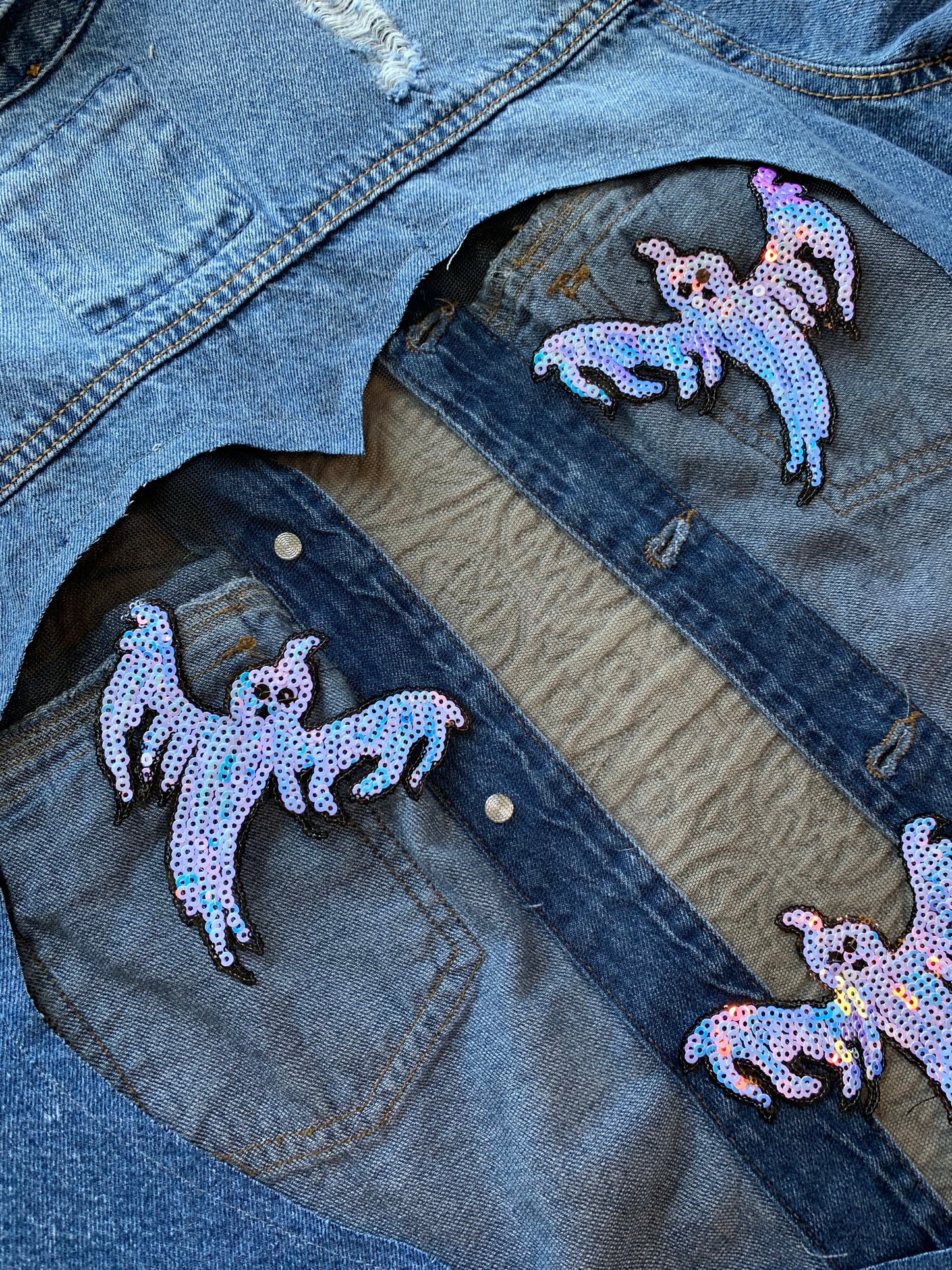 Heart Cutout Distressed Denim Ghost Jacket   [L]