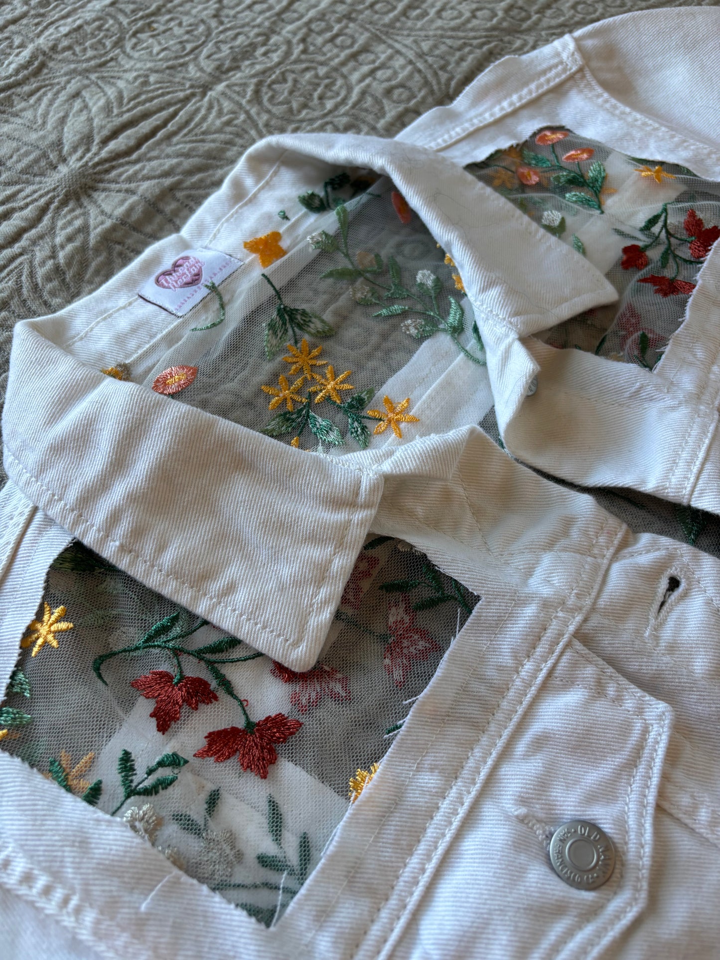 Fall Wildflowers White Denim Jacket [XL]