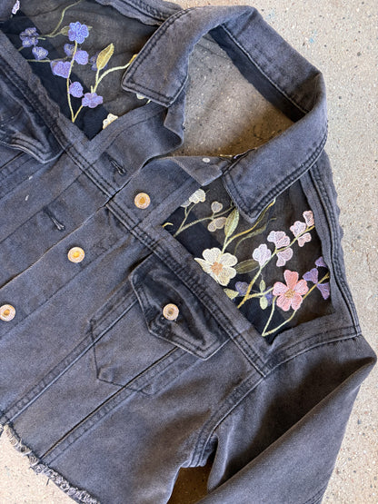 Cropped Black Denim Floral Jacket [XL]
