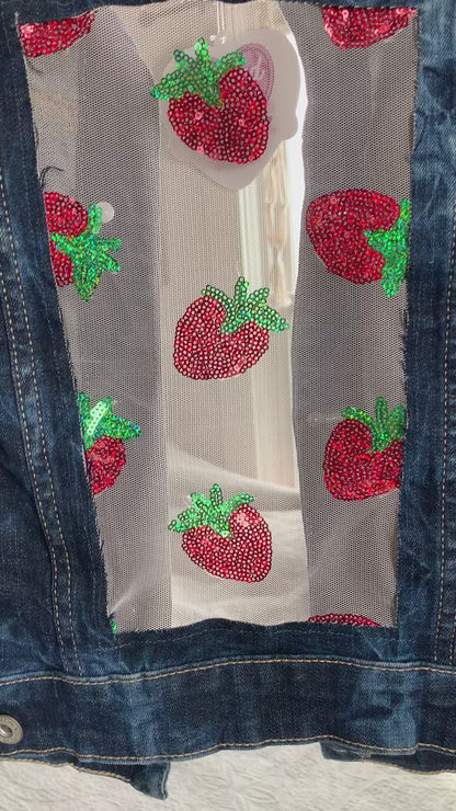 Acid Washed Denim Strawberries [M]